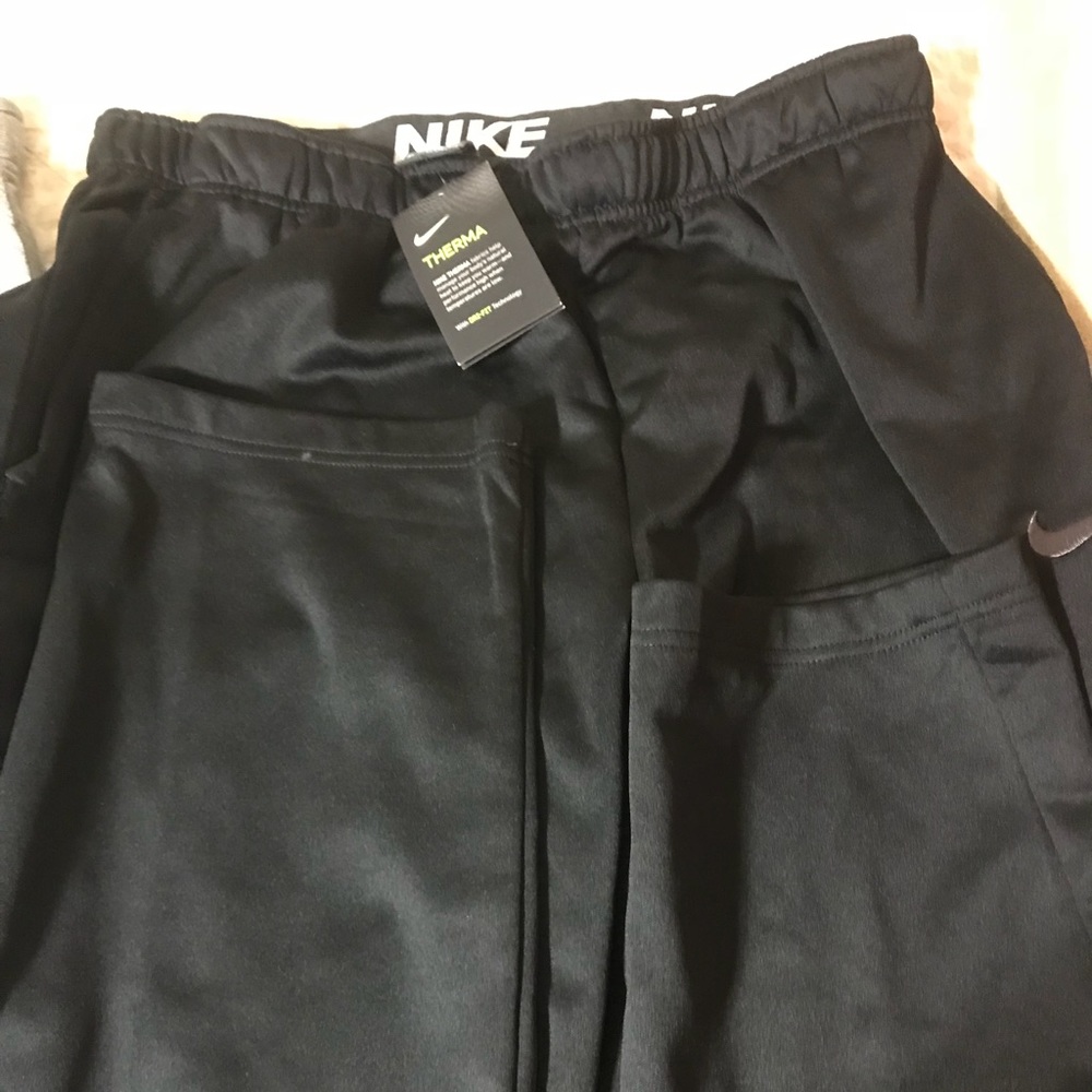Xtra-Large Black Nike Sweatpants